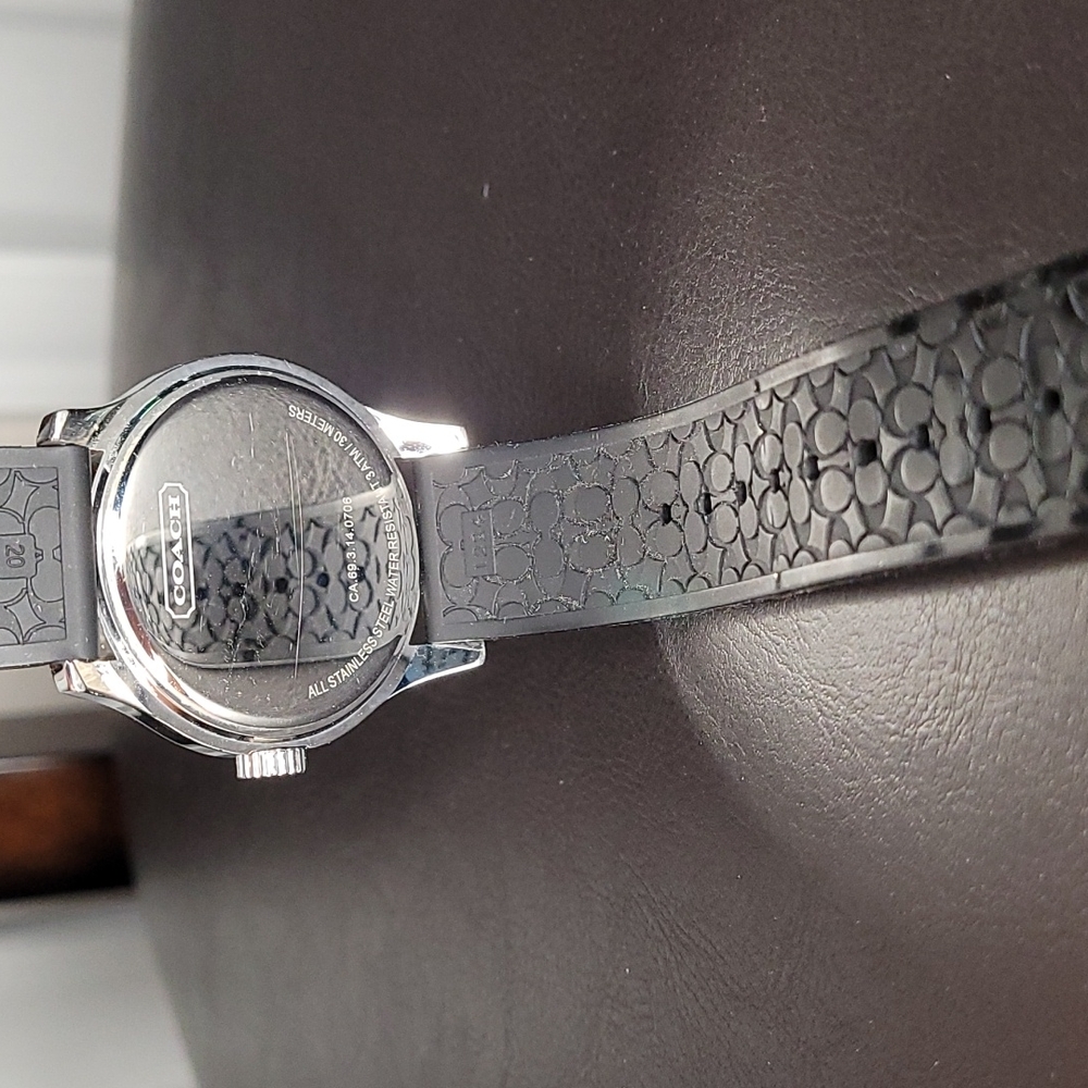 Coach Watch Black Rubber Band - Picture 3 of 3